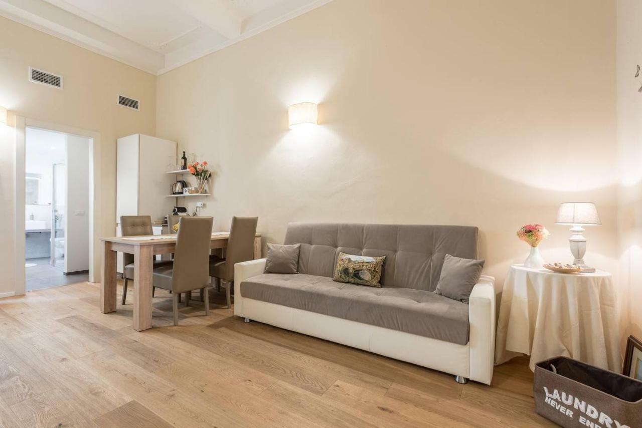 Apartament Perseus Suite フィレンツェ エクステリア 写真